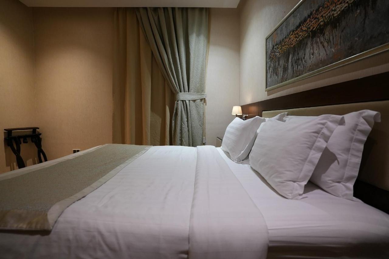 Palm Boutique Aparthotel 4*