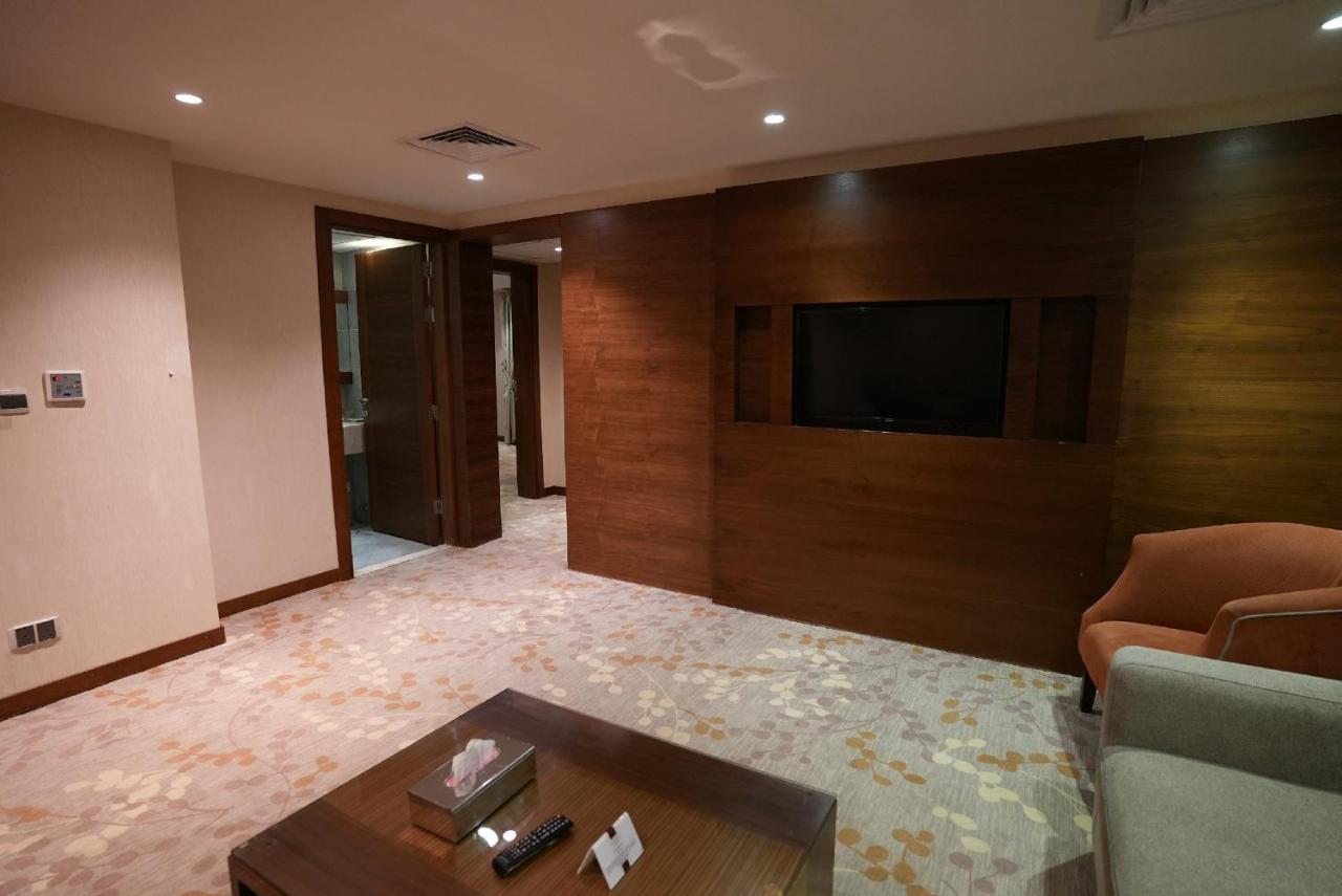Palm Boutique होटल के अलावा 4*